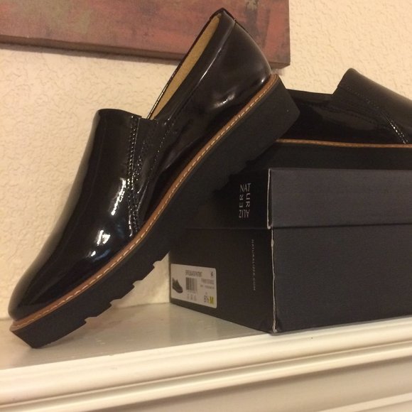naturalizer effie loafer black
